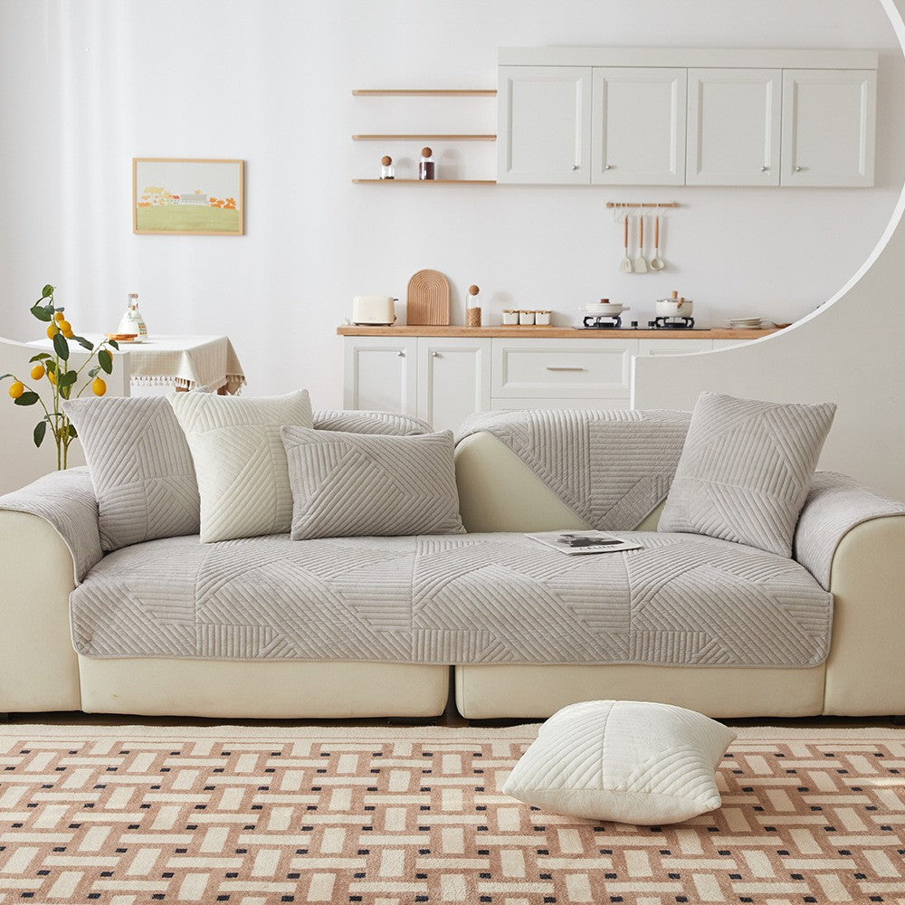 Capa de Sofá em Veludo Cristal Premium – Proteja seu sofá com estilo, conforto e segurança!