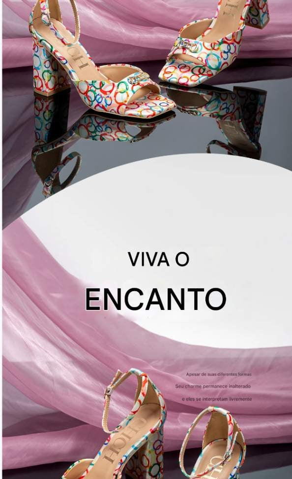 Salto alto feminino com flor metálica – elegância e luxo para festas inesquecíveis!