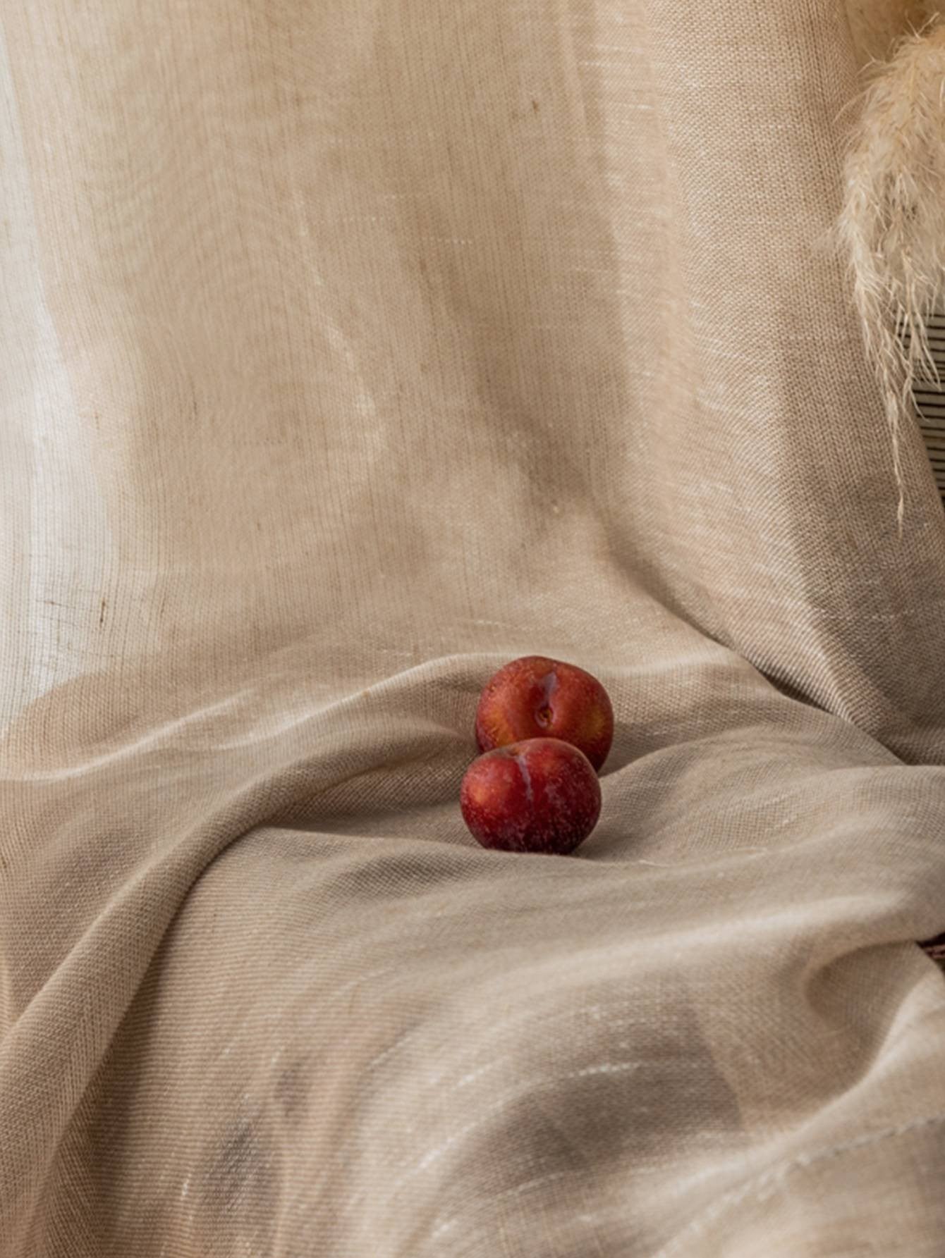 Cortina leve de linho estilo japonês – ideal para janelas de baía, varandas e ambientes asiáticos. Design elegante com opção blackout.