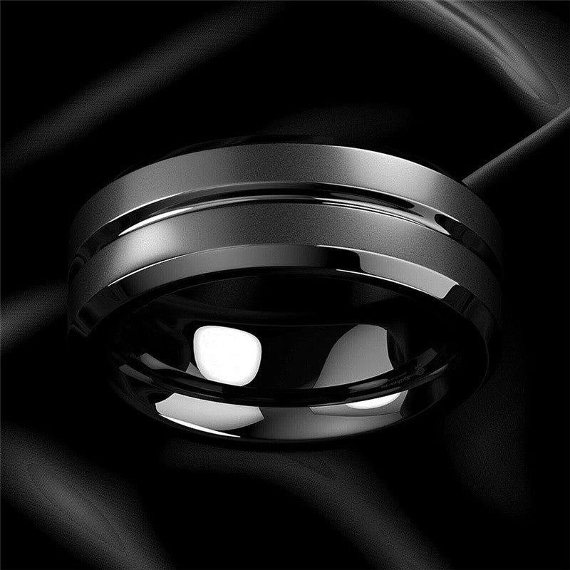 Anel Masculino 8mm em Aço Inoxidável, Ranhura Preta Fosca — Joia Ideal para Casamento, Noivado, Festa ou Presente de Aniversário.