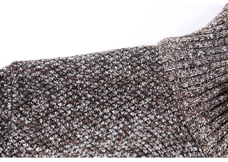 Casaco de malha slim fit masculino, com zíper, em polar. Cardigã grosso e quente, ideal para outono e inverno.