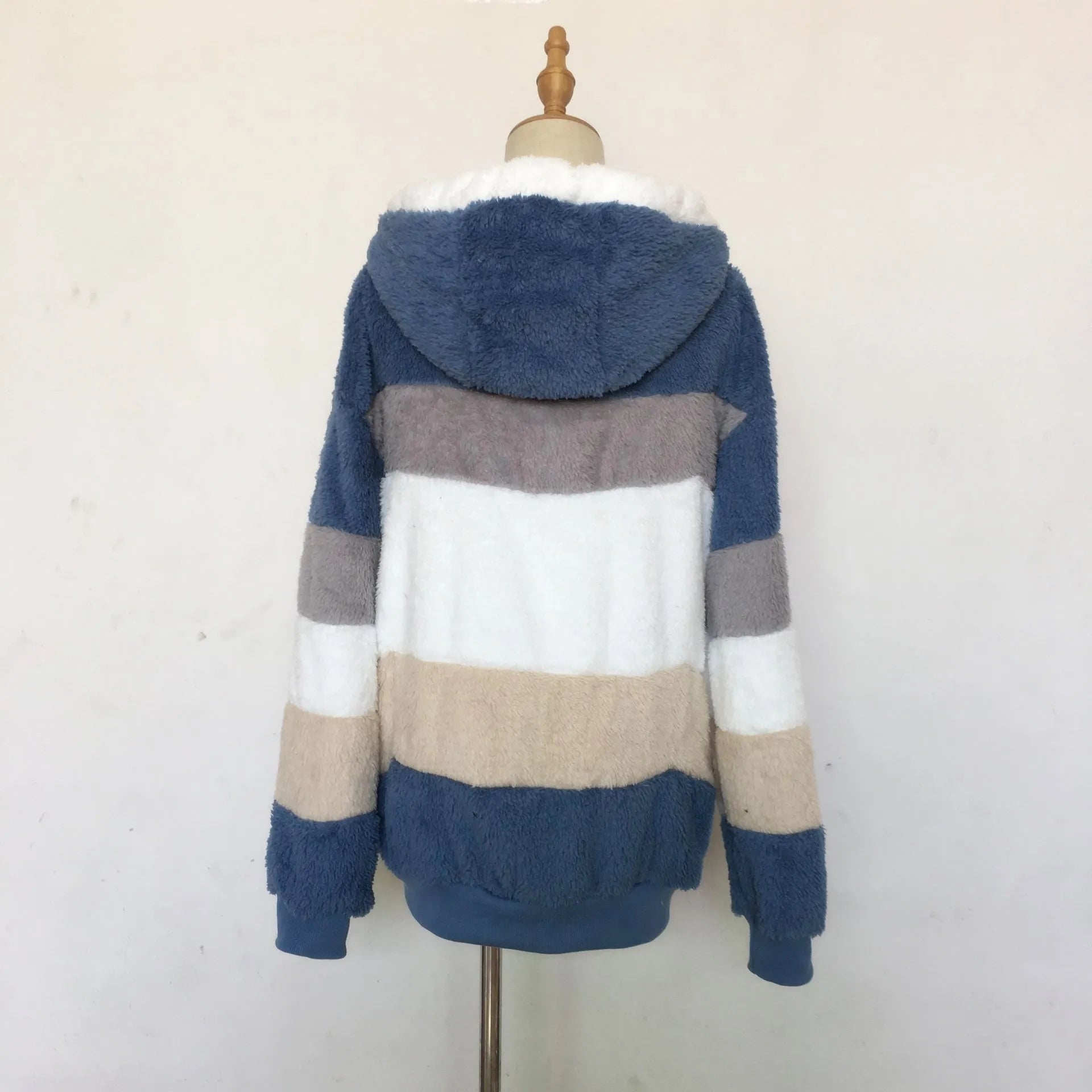 Jaqueta Oversized Feminina - Nova para Outono e Inverno de 2023, Quente, com Bolso de Pelúcia e Capuz, Estilo Streetwear, Solta, Roupas Externas para Mulheres.