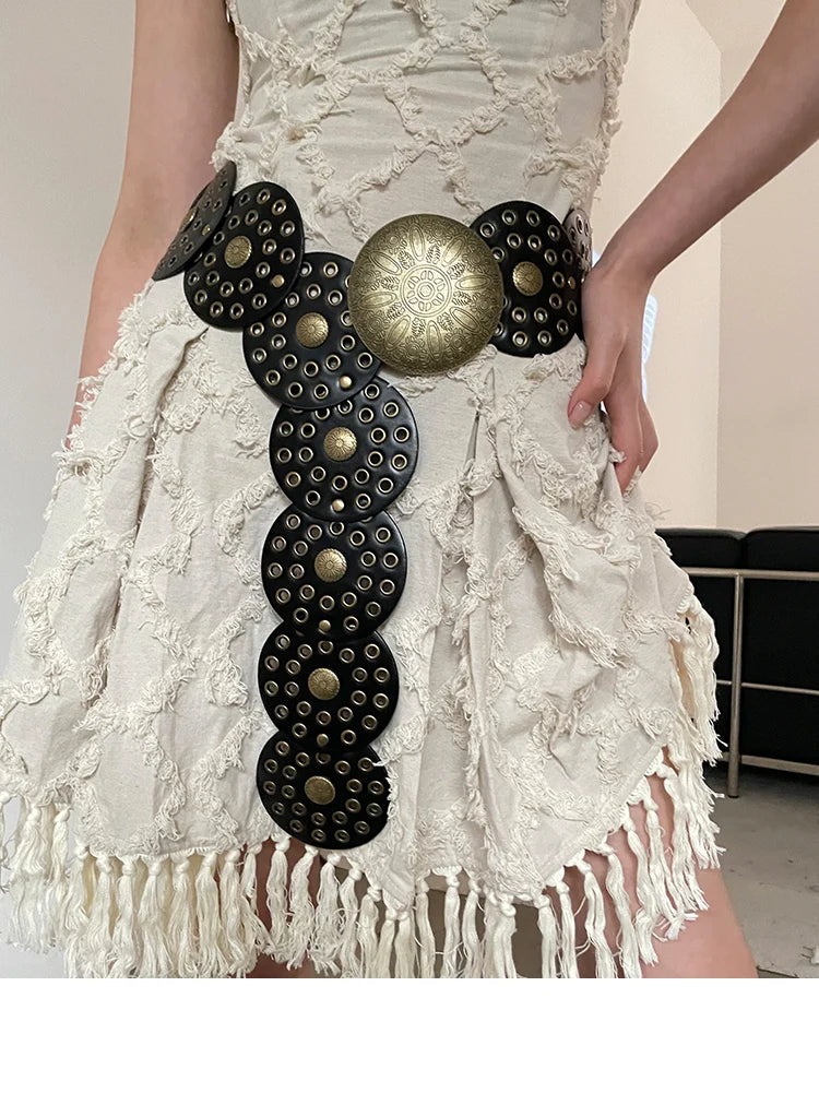 Cinto Circular Oco Estilo Retrô Acessórios Exagerados para o Verão 2024 Estilo Europeu Perfeito para Vestidos!
