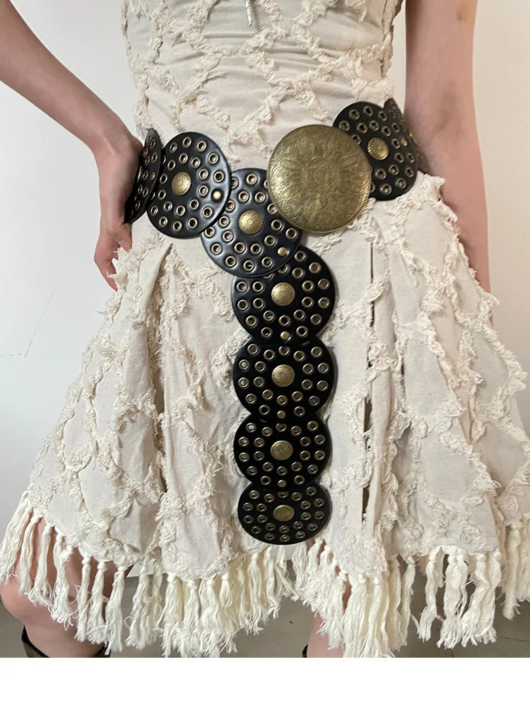 Cinto Circular Oco Estilo Retrô Acessórios Exagerados para o Verão 2024 Estilo Europeu Perfeito para Vestidos!