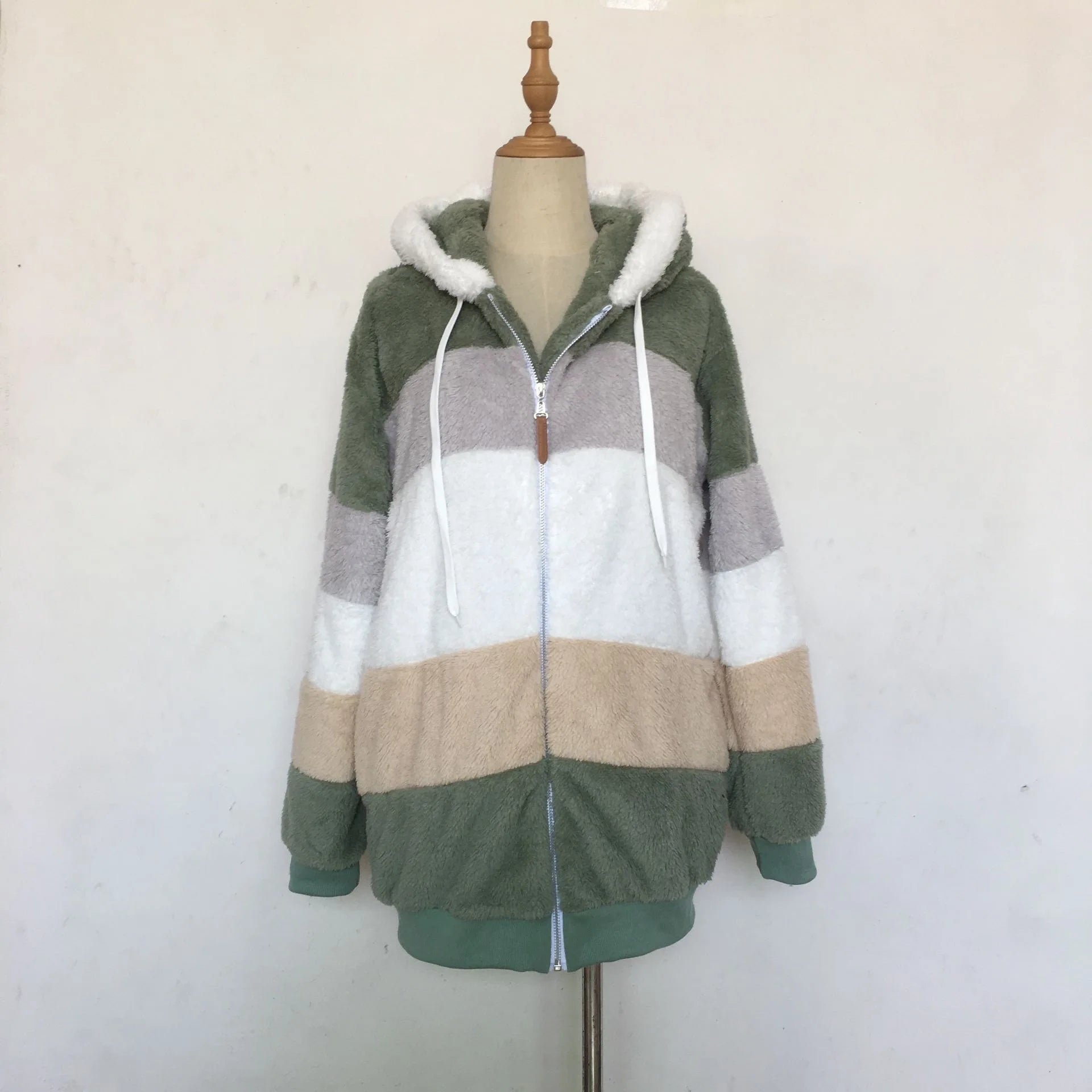Jaqueta Oversized Feminina - Nova para Outono e Inverno de 2023, Quente, com Bolso de Pelúcia e Capuz, Estilo Streetwear, Solta, Roupas Externas para Mulheres.