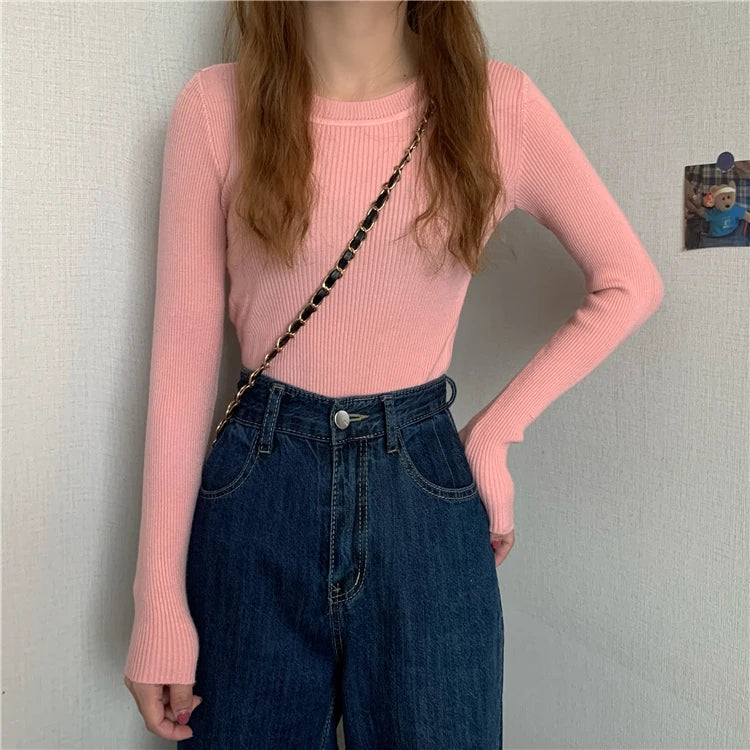 Nova blusa feminina 2025 para outono e inverno, manga longa, pulôver básico com pescoço elástico e estilo sólido em malha jumper.