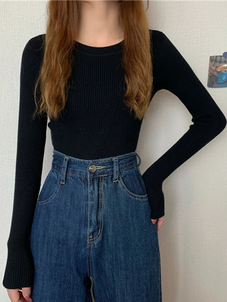 Nova blusa feminina 2025 para outono e inverno, manga longa, pulôver básico com pescoço elástico e estilo sólido em malha jumper.