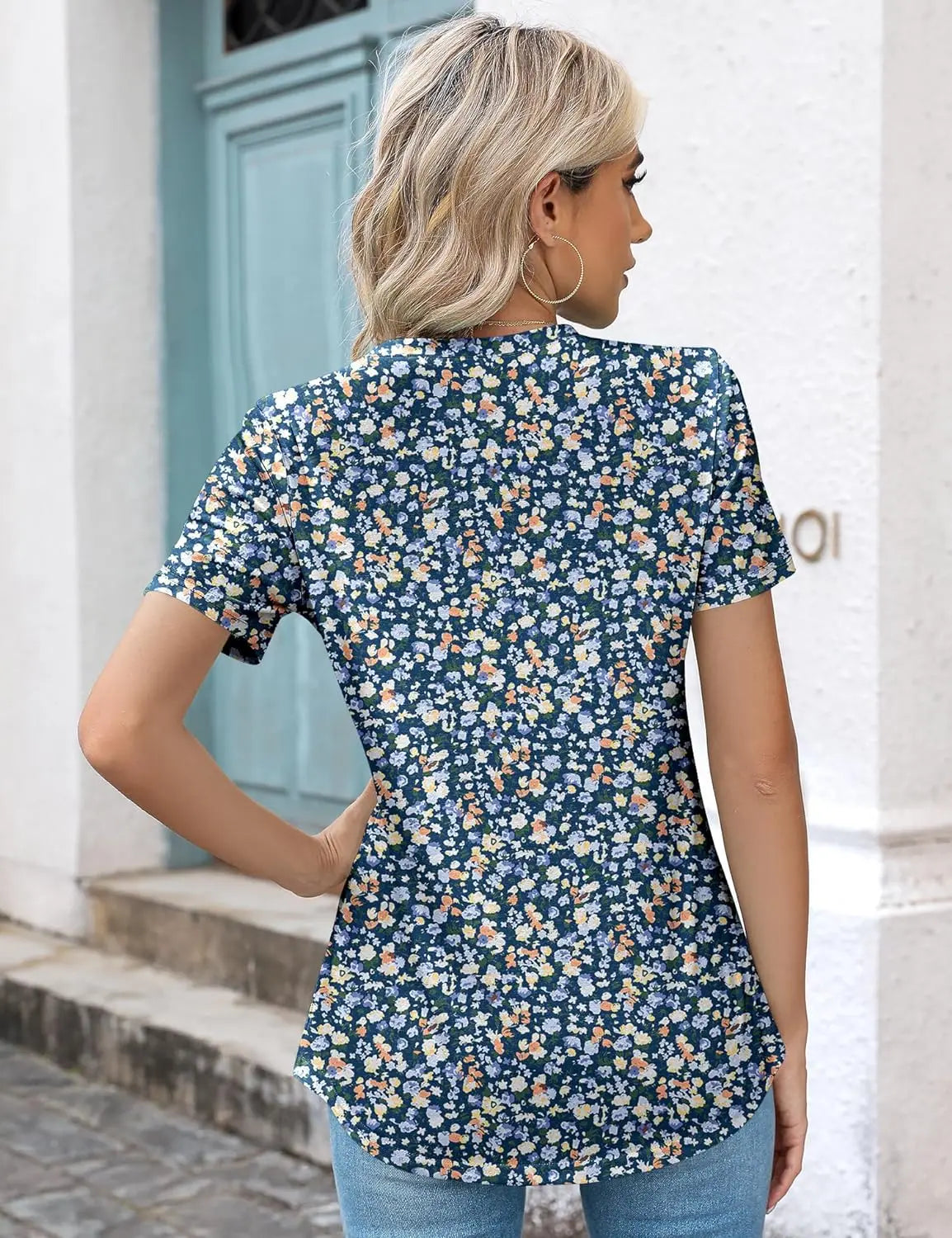 Blusas femininas casuais com gola redonda e mangas curtas plissadas