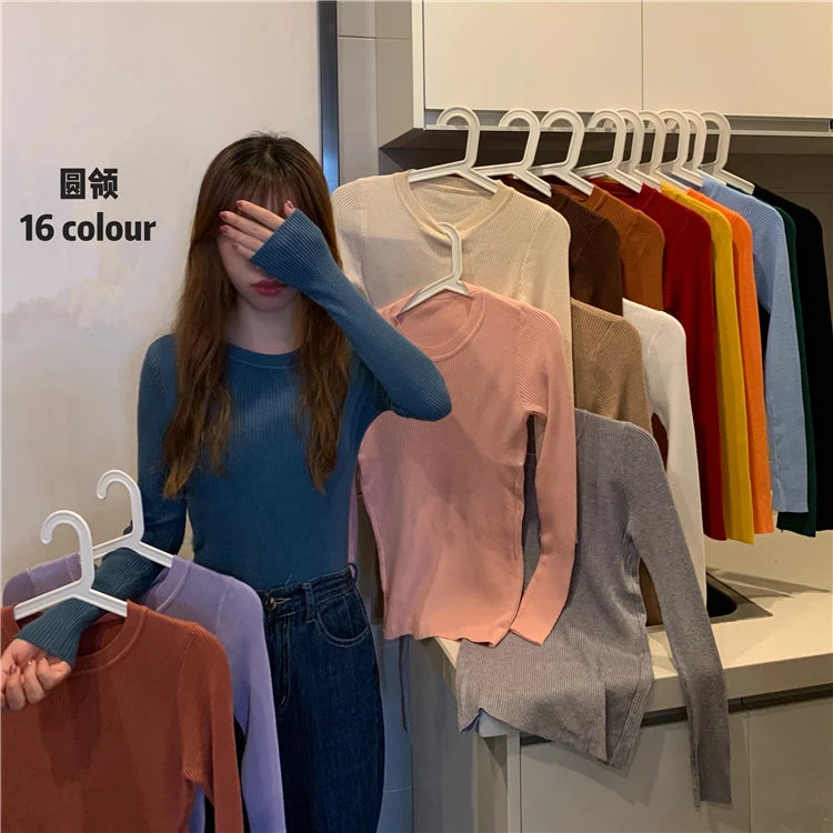 Nova blusa feminina 2025 para outono e inverno, manga longa, pulôver básico com pescoço elástico e estilo sólido em malha jumper.