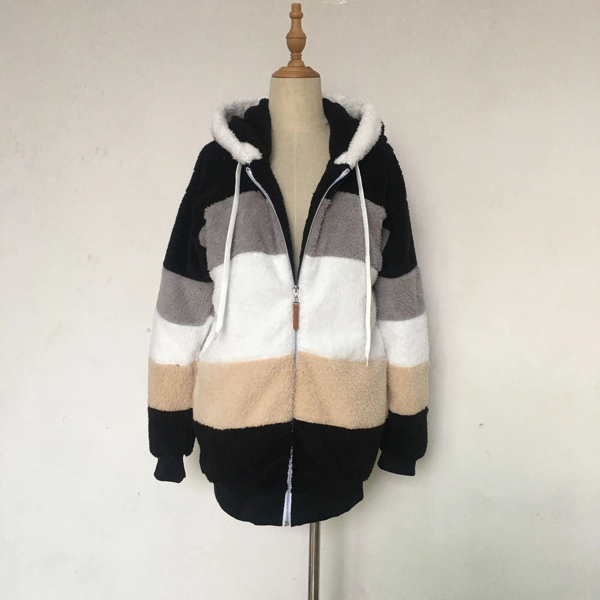 Jaqueta Oversized Feminina - Nova para Outono e Inverno de 2023, Quente, com Bolso de Pelúcia e Capuz, Estilo Streetwear, Solta, Roupas Externas para Mulheres.