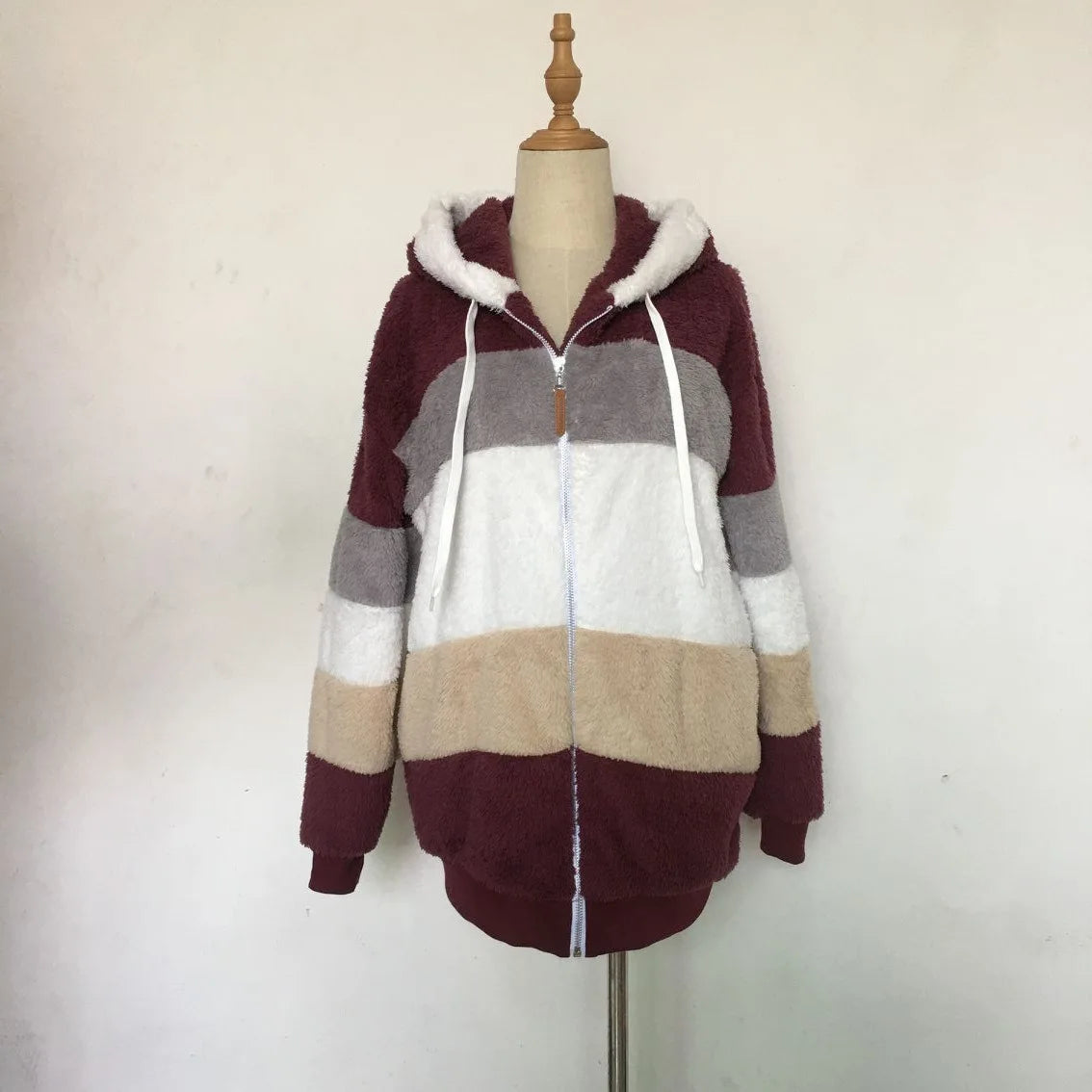 Jaqueta Oversized Feminina - Nova para Outono e Inverno de 2023, Quente, com Bolso de Pelúcia e Capuz, Estilo Streetwear, Solta, Roupas Externas para Mulheres.