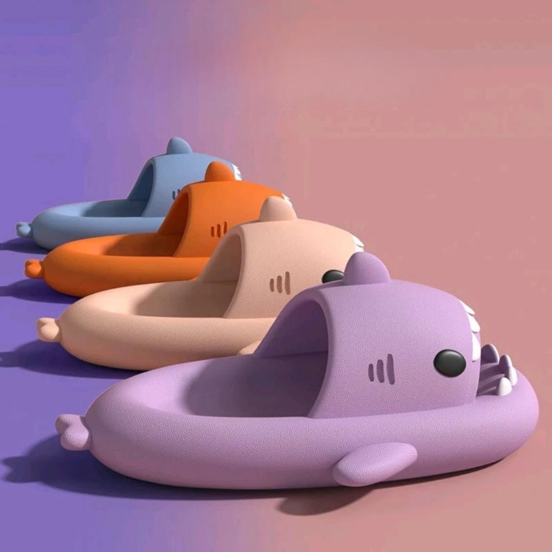 Apresentamos nossos chinelos de tubarão para mulheres e homens! Perfeitos para a praia ou para relaxar em casa, esses slides engraçados são a escolha ideal para casais que buscam conforto e estilo.