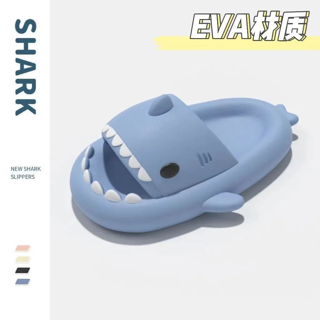 Apresentamos nossos chinelos de tubarão para mulheres e homens! Perfeitos para a praia ou para relaxar em casa, esses slides engraçados são a escolha ideal para casais que buscam conforto e estilo.