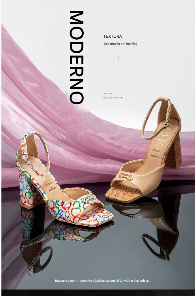 Salto alto feminino com flor metálica – elegância e luxo para festas inesquecíveis!