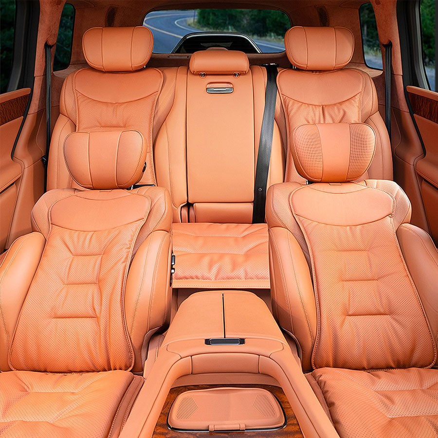 Proteção Completa para bancos – evita desgaste, sujeira e arranhões. Design moderno e confortável – Almofada acolchoada para mais conforto nas viagens.