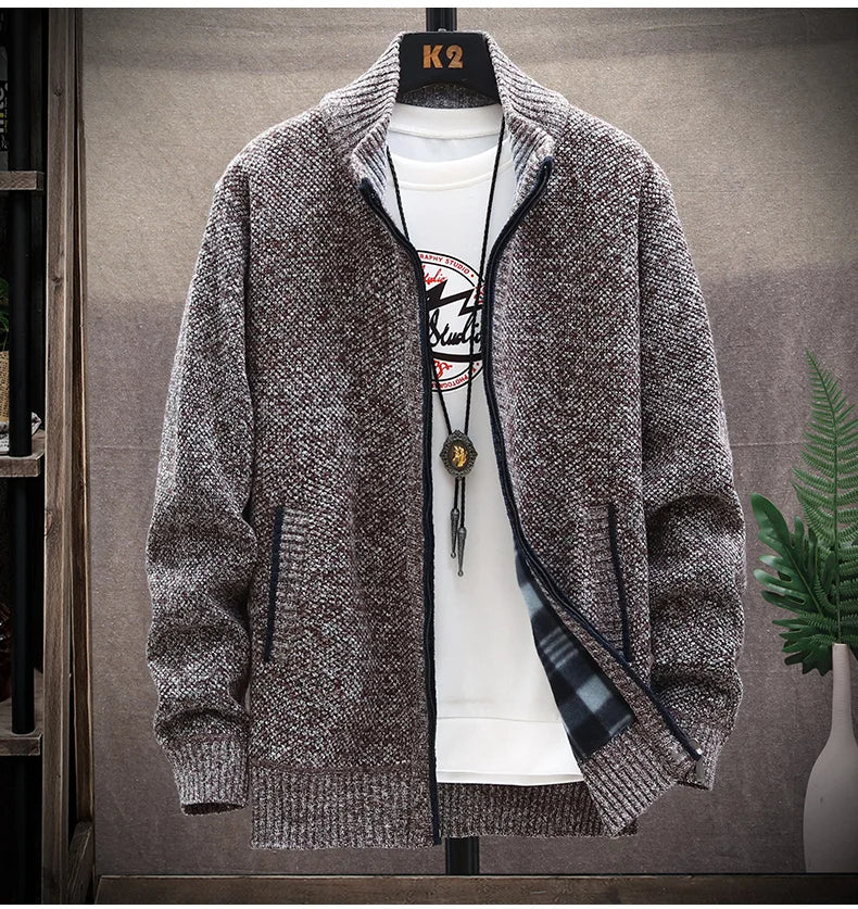 Blusas de lã masculinas para outono e inverno, com zíper. Este cardigan coreano é quente e esportivo, perfeito para os meses frios. Disponível em marrom, é uma peça versátil para o guarda-roupa masculino.