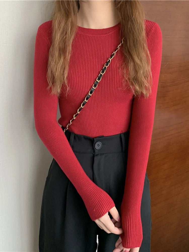 Nova blusa feminina 2025 para outono e inverno, manga longa, pulôver básico com pescoço elástico e estilo sólido em malha jumper.
