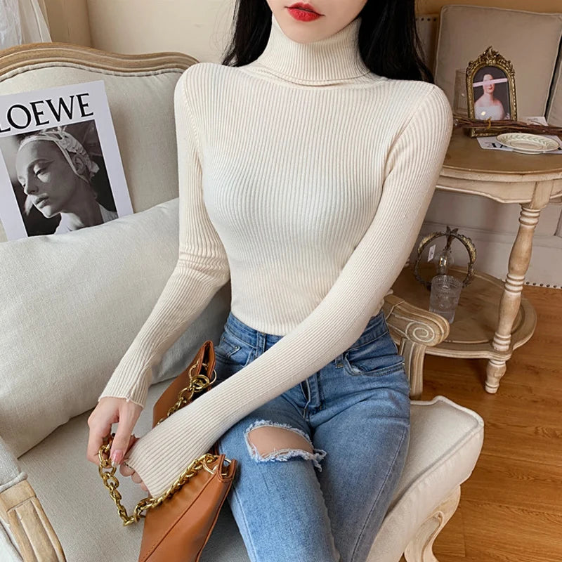 Blusa Feminina de Outono/Inverno 2025: Pulôver de Malha com Manga Longa, Gola Alta e Nervuras, Dobrável, Macia e Quente.