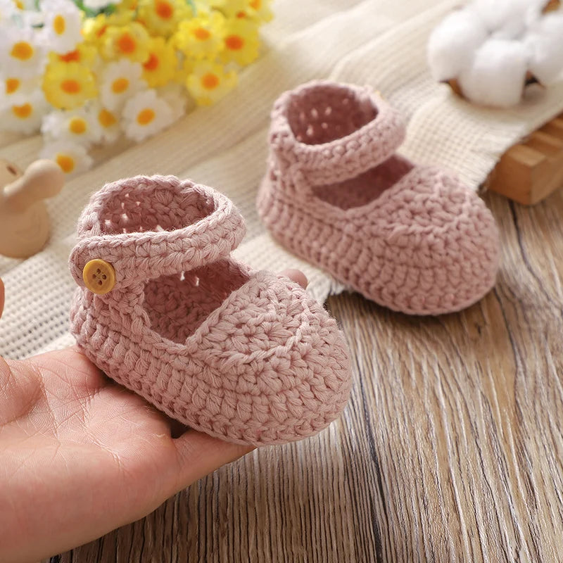 Sapatos para Bebê Recém-Nascido Menina (0-1 ano): Moda, cor pura, malha infantil, antiderrapante e sola macia. Ideais para os primeiros passos no inverno, perfeitos para caminhadas!