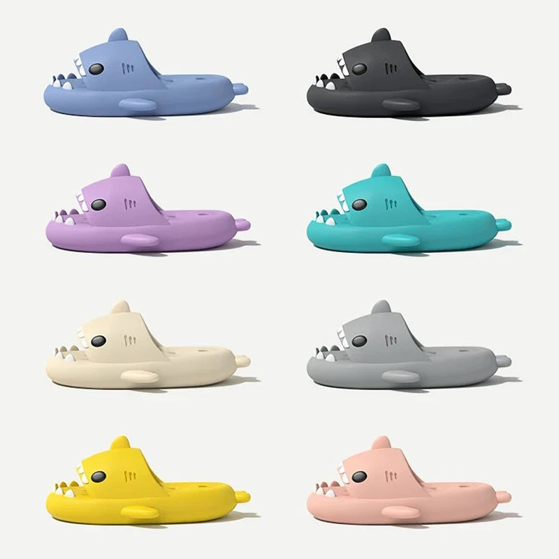 Apresentamos nossos chinelos de tubarão para mulheres e homens! Perfeitos para a praia ou para relaxar em casa, esses slides engraçados são a escolha ideal para casais que buscam conforto e estilo.