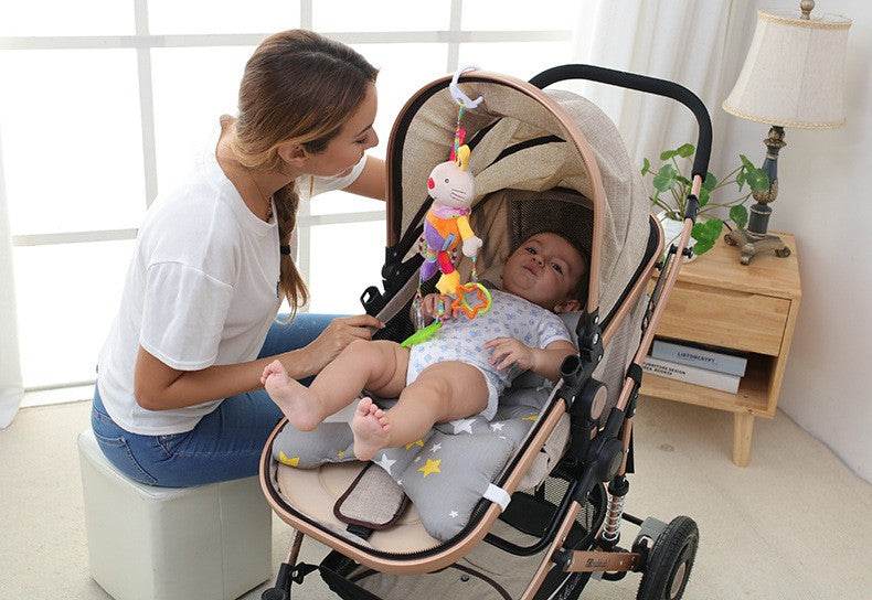 Brinquedo de pelúcia pendurado para carrinho , chocalho educativo com animais fofos, ideal para bebês de 0 a 12 meses